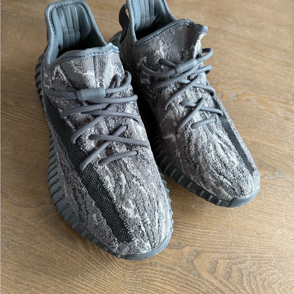 Yeezy  Gray and Black Patterned Sneakers